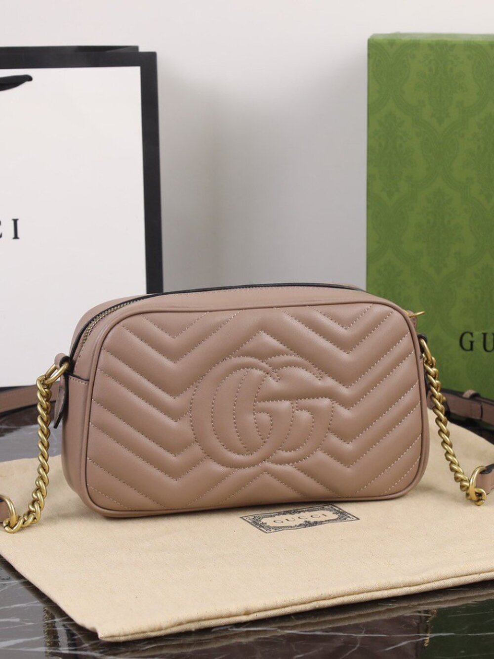 GUCCI Marmont Matelasse Shoulder Bag Dusty Pink - Picture 3 of 8